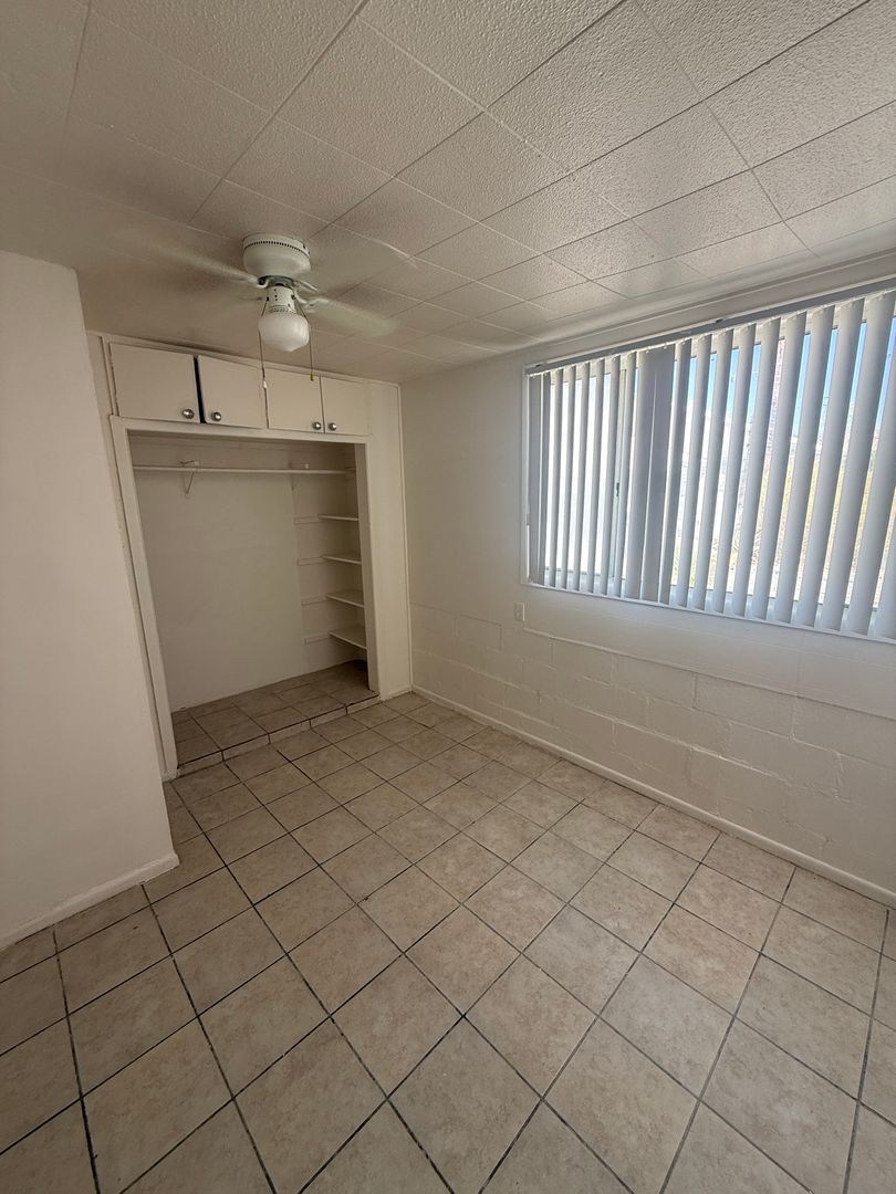 Desert Hot Springs Apartment: 66435 Desert View
