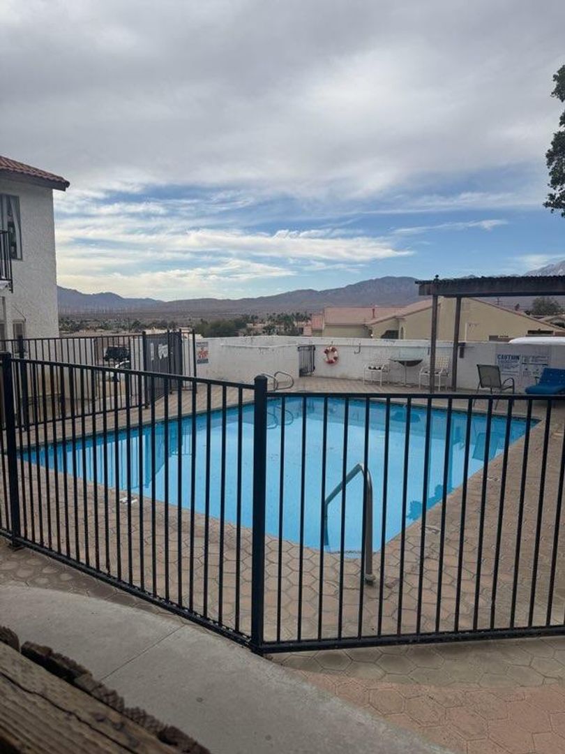 Desert Hot Springs Apartment: 10592 Sunset Avenue