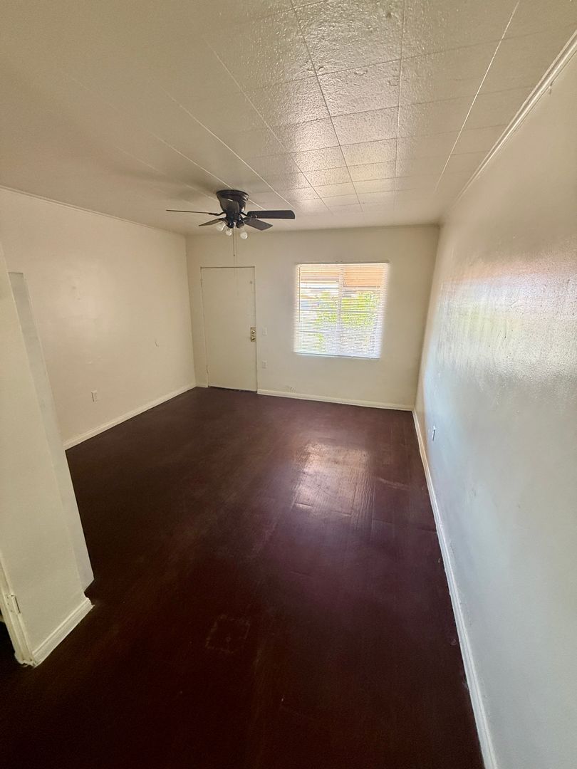 Desert Hot Springs Apartment: 66540 6th Street