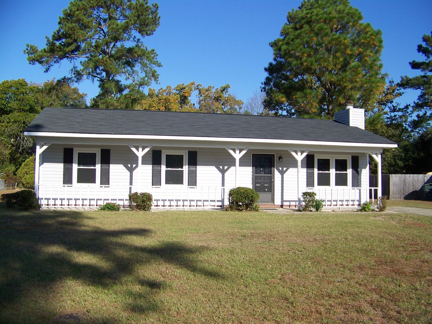 HOPE MILLS House: 3853 OAK HAVEN ROAD