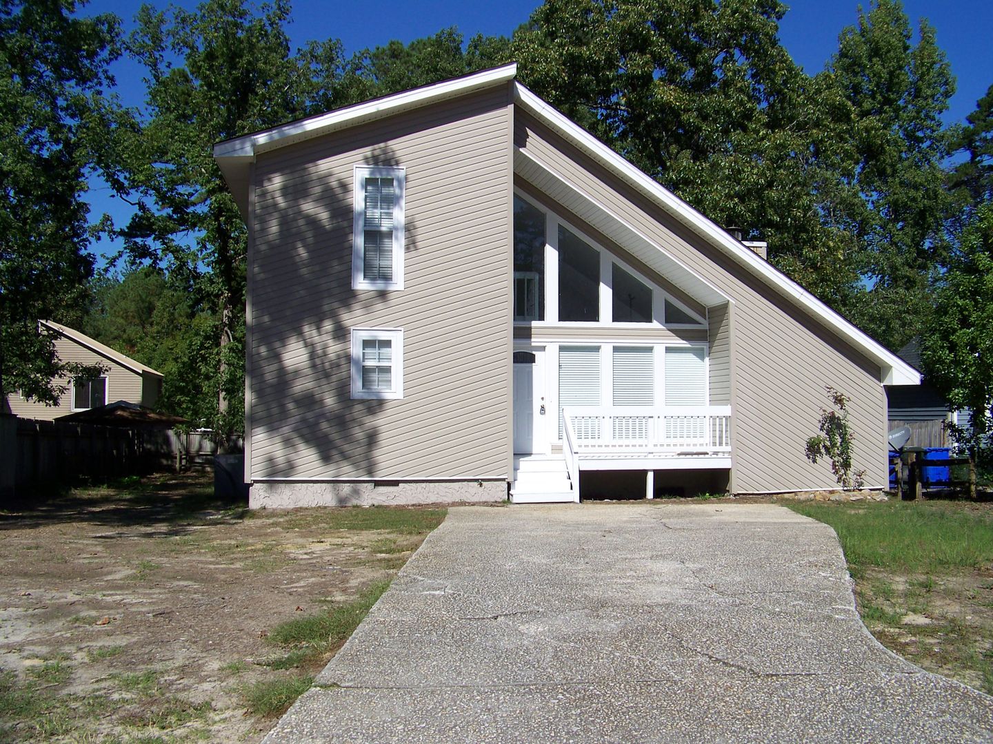 FAYETTEVILLE House: 375 OFFING DRIVE