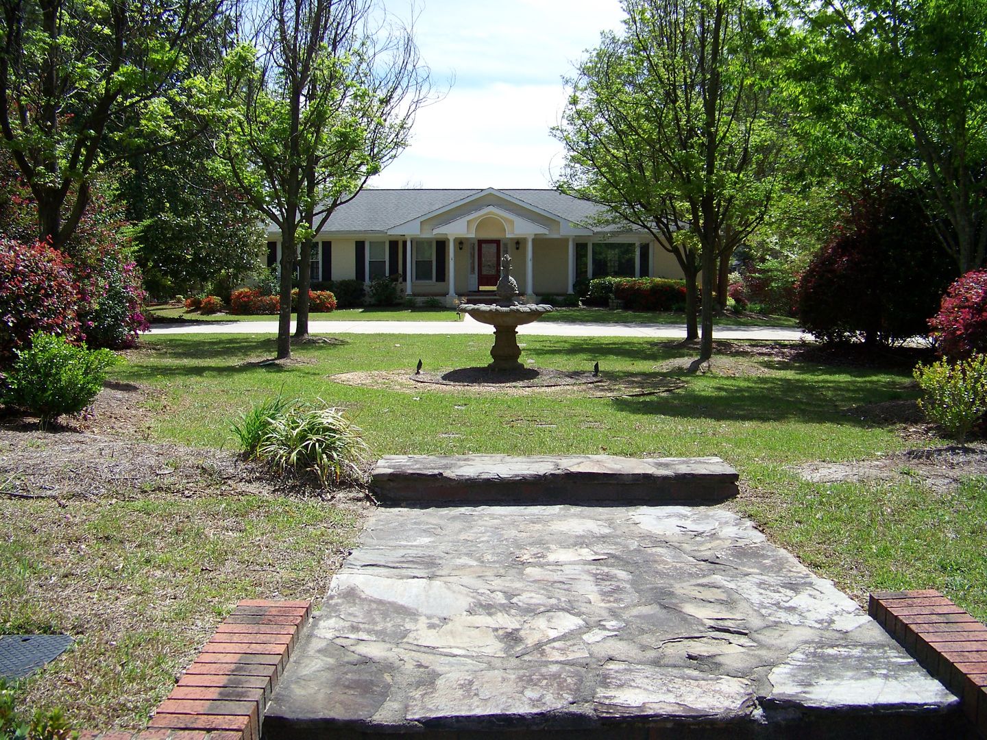 FAYETTEVILLE House: 6829 TOWBRIDGE ROAD
