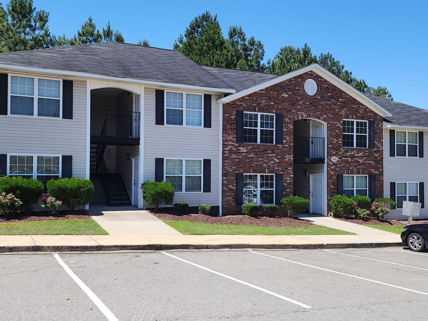 FAYETTEVILLE House: 149 WADING CREEK UNIT 204