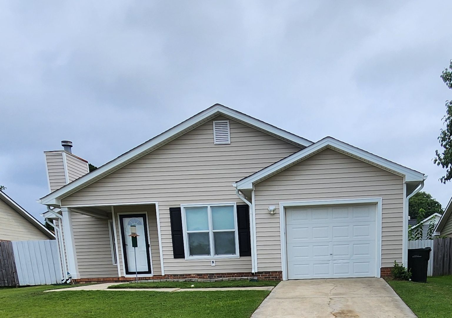 FAYETTEVILLE House: 2212 MOSSEYCUP LANE