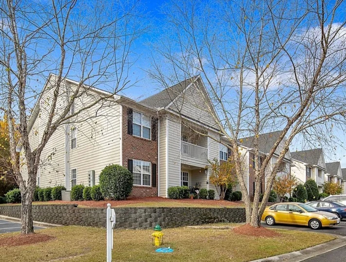 FAYETTEVILLE House: 3109 WISTERIA LANE UNIT 201