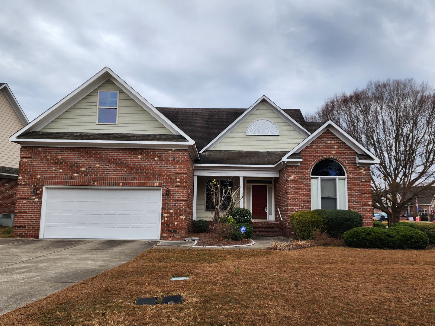 FAYETTEVILLE House: 3120 METTHAME DRIVE