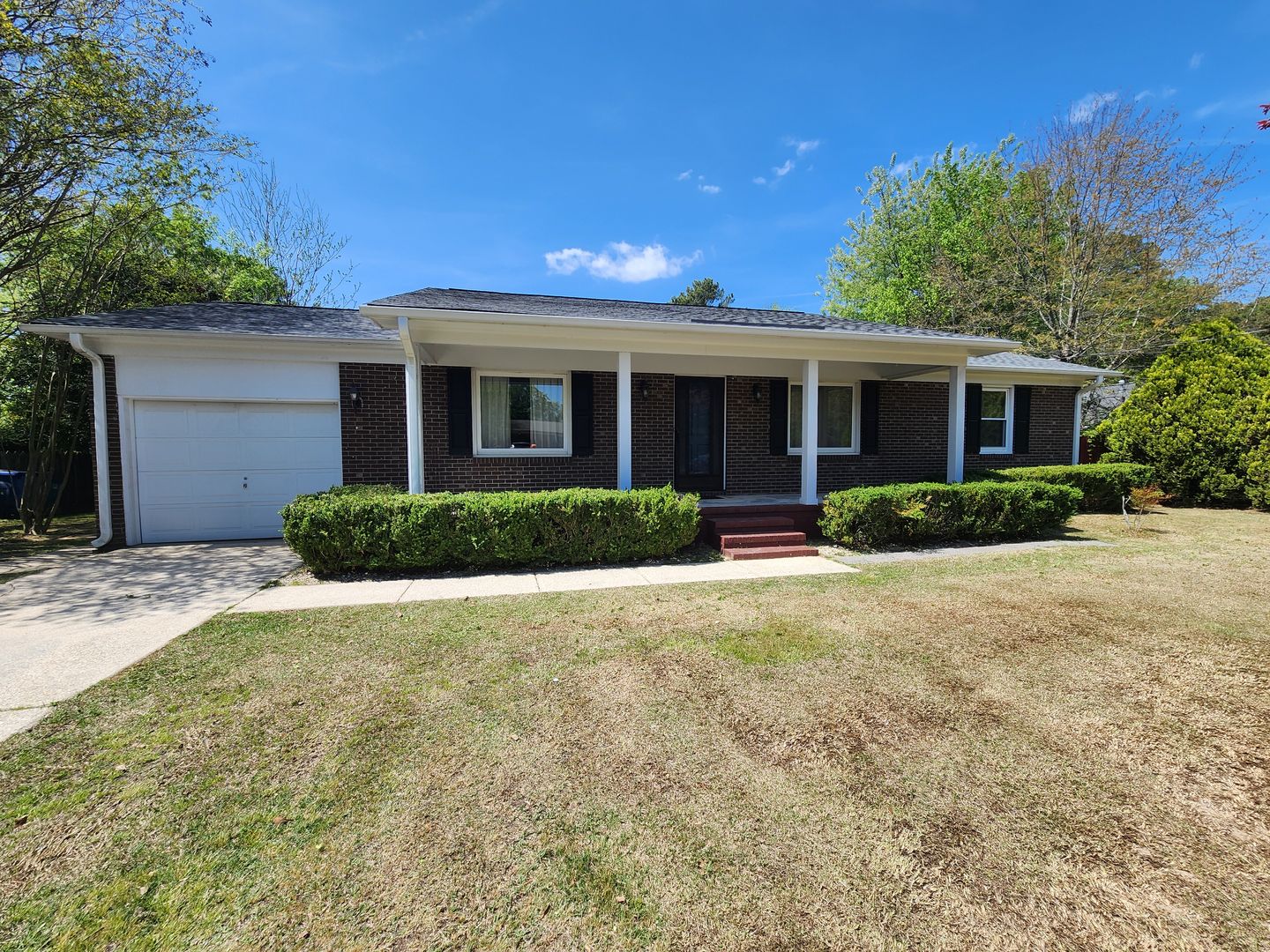 FAYETTEVILLE House: 1508 DARVEL AVENUE