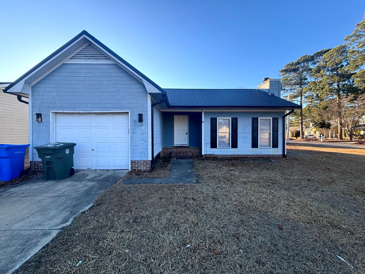 Fayetteville House: 504 Offing Drive