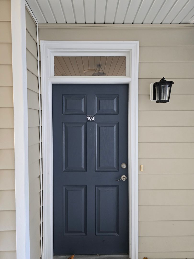 Fayetteville House: 2641-103 McArthur Landing Circle