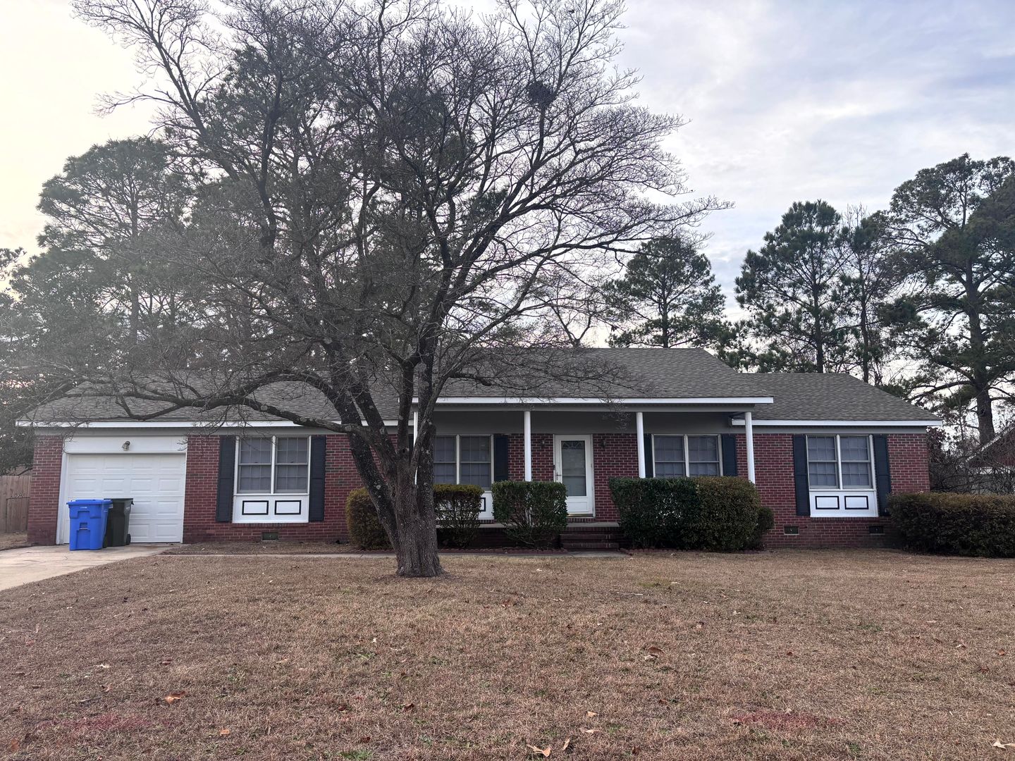 Fayetteville House: 1502 Diplomat