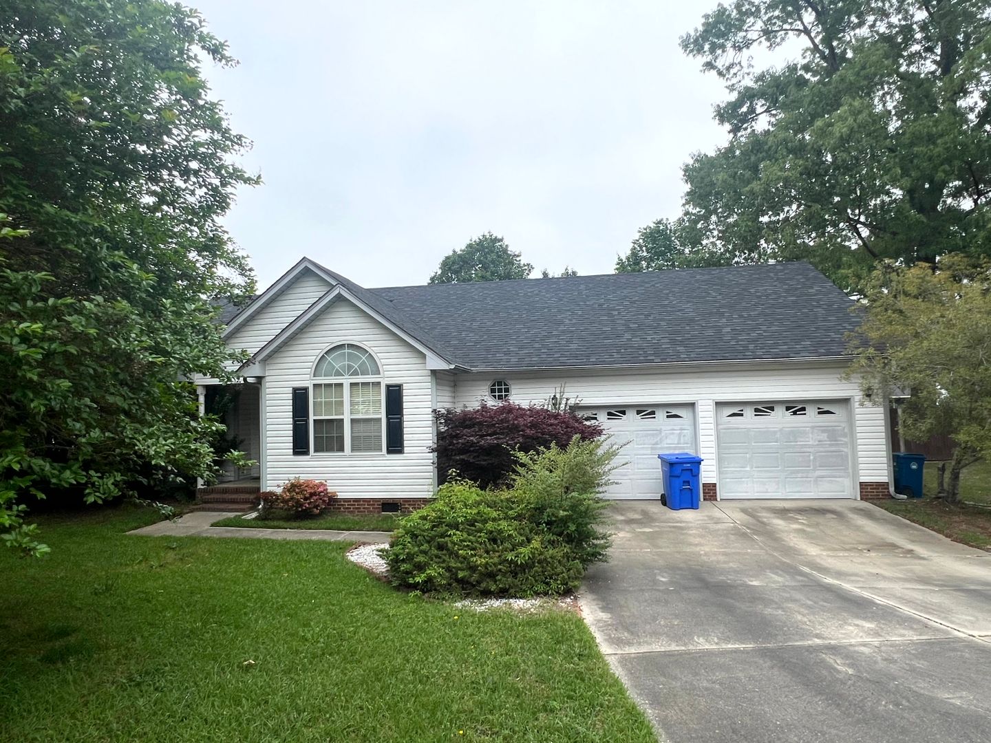 Fayetteville House: 7112 Overland Court