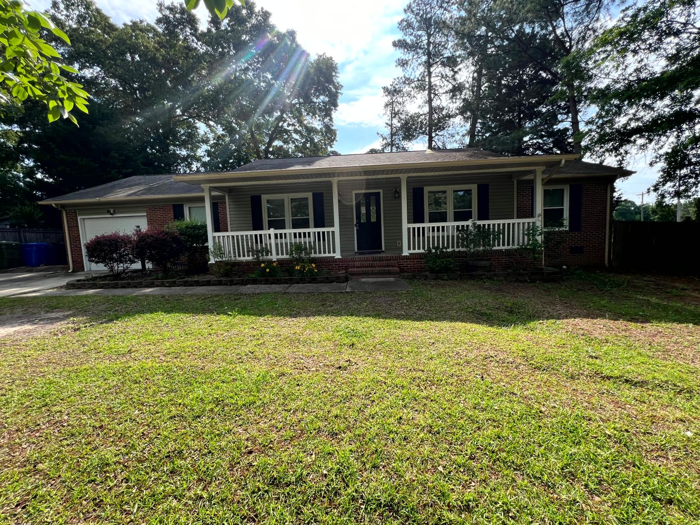 Fayetteville House: 1133 Paddington Place