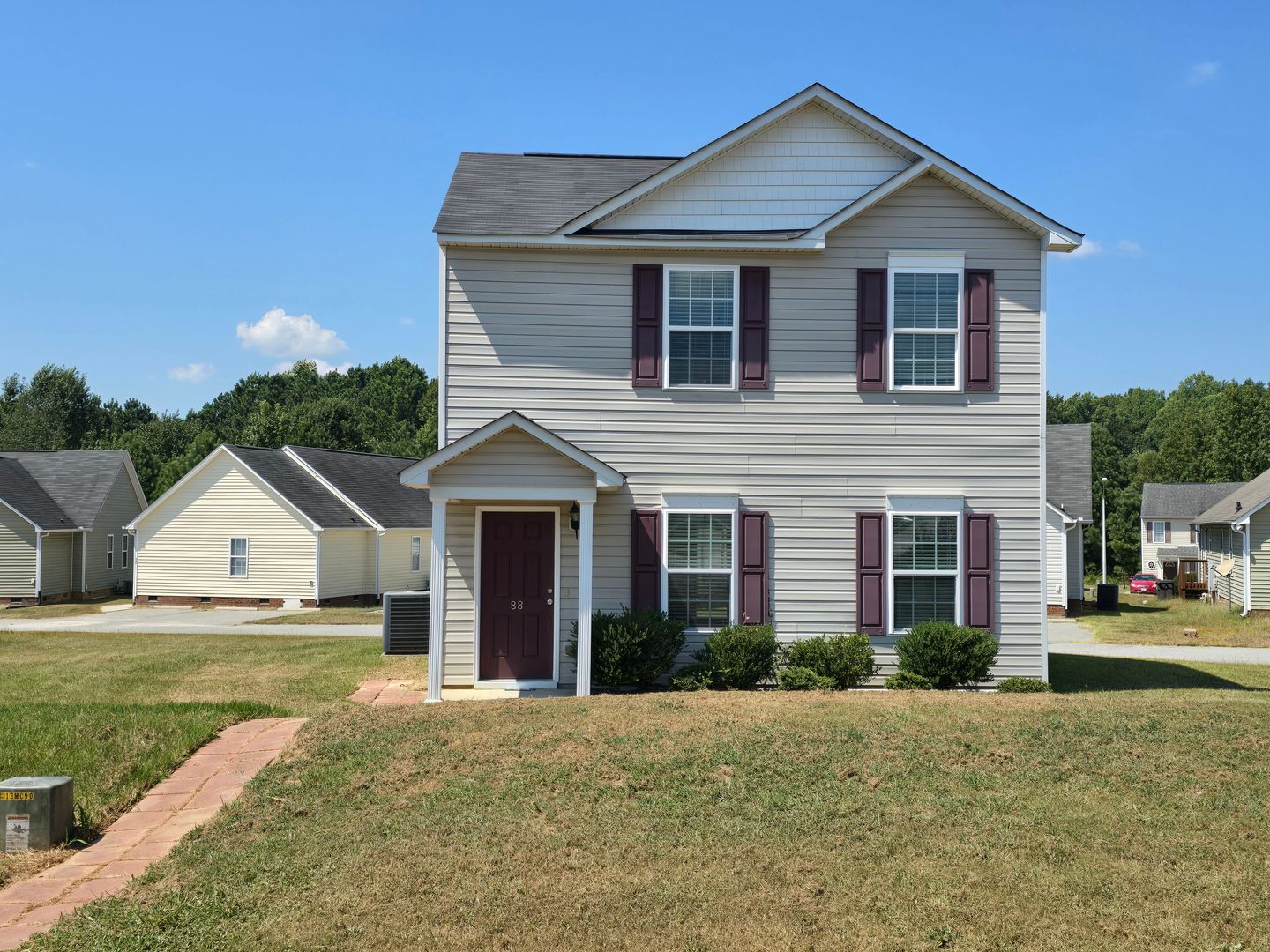 Lillington House: 88 Aleah Court