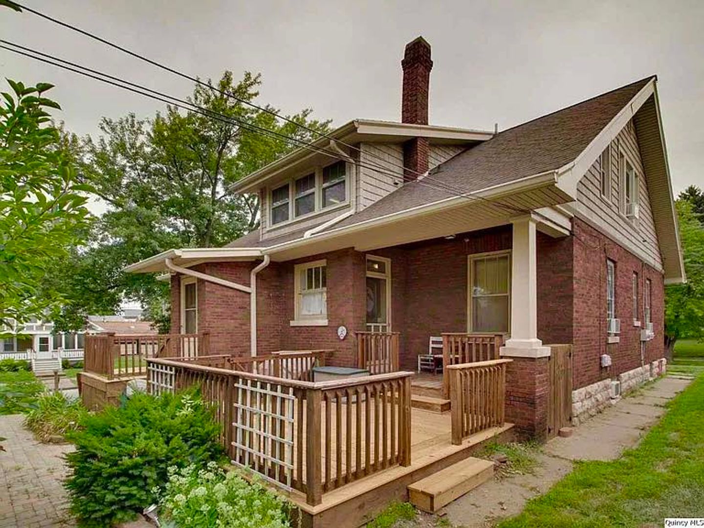 Quincy Apartment: 1400 Hampshire