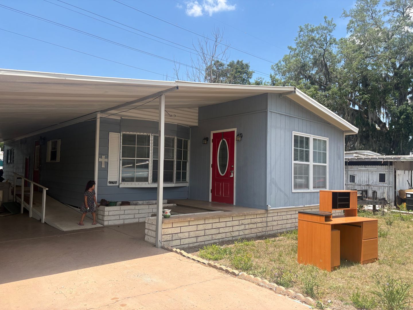 Zephyrhills House: 4639 Coral St