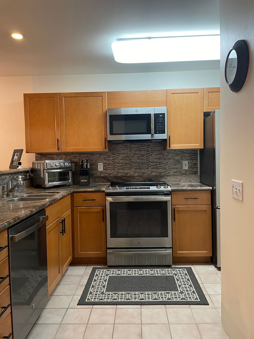 Wailea Condo: 3950 Kalai Waa Street, U201