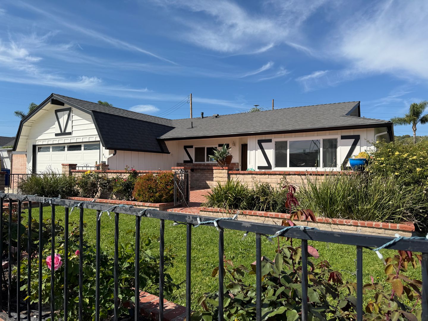 Ventura House: 460 Alpine Ave