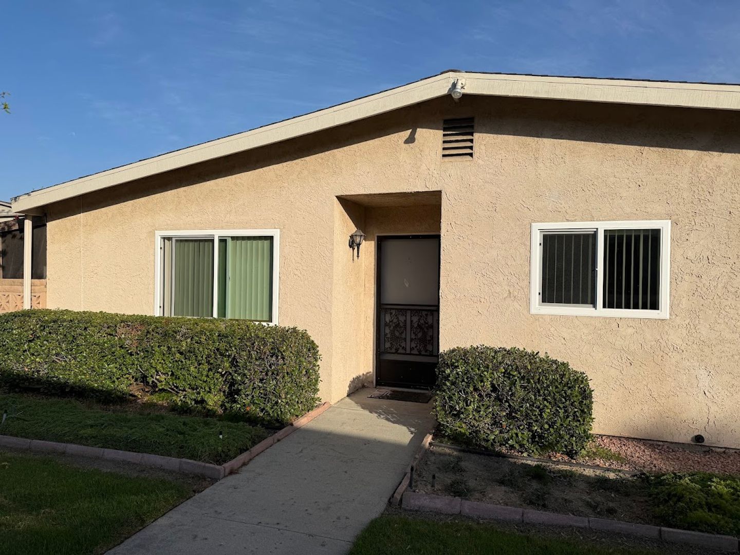 Oceanside Townhome: 3725 Bay Leaf Way