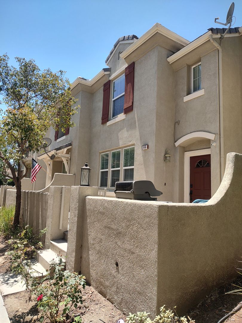 Murrieta Townhome: 28301 Socorro Street Unit 65