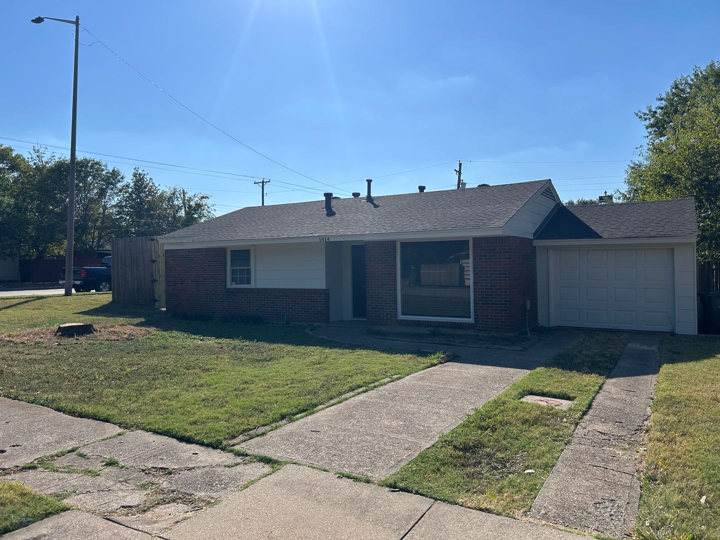 Arlington House: 1414 Harmon Ter.