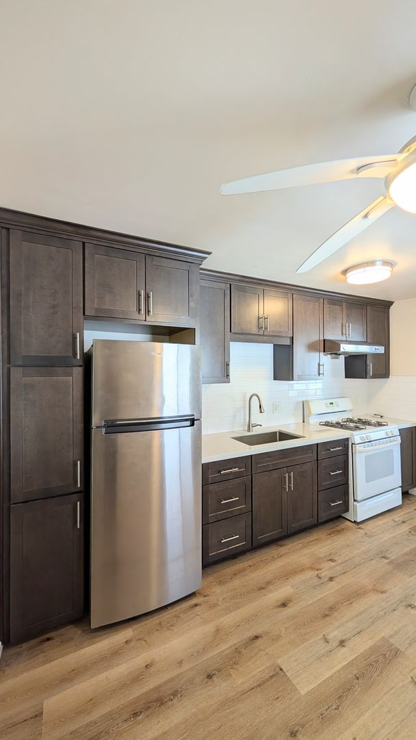 Sacramento Apartment: 1126 T Street