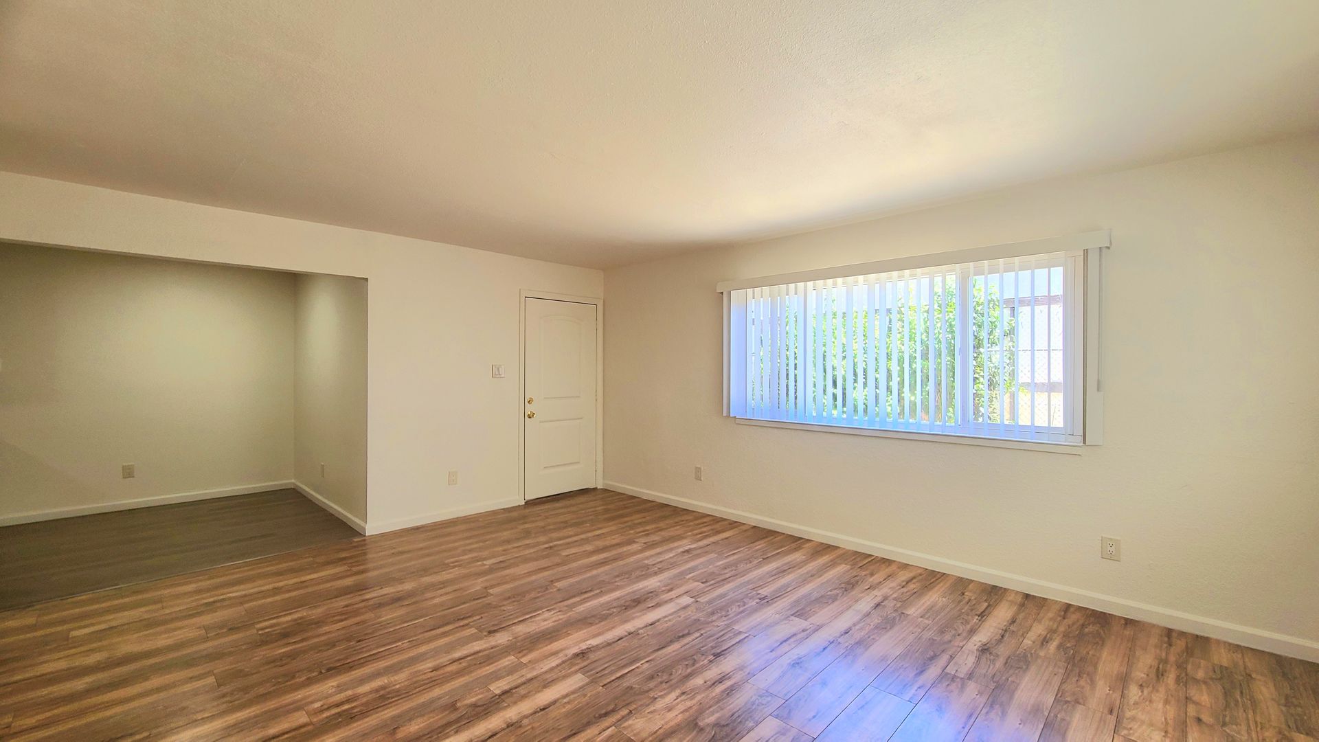 Sacramento Apartment: 4556 Ashcroft Ave.