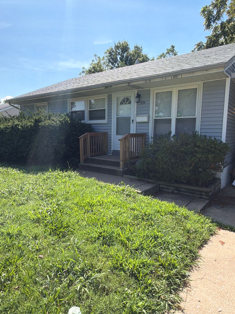 St. Louis House: 334 Crawford Road