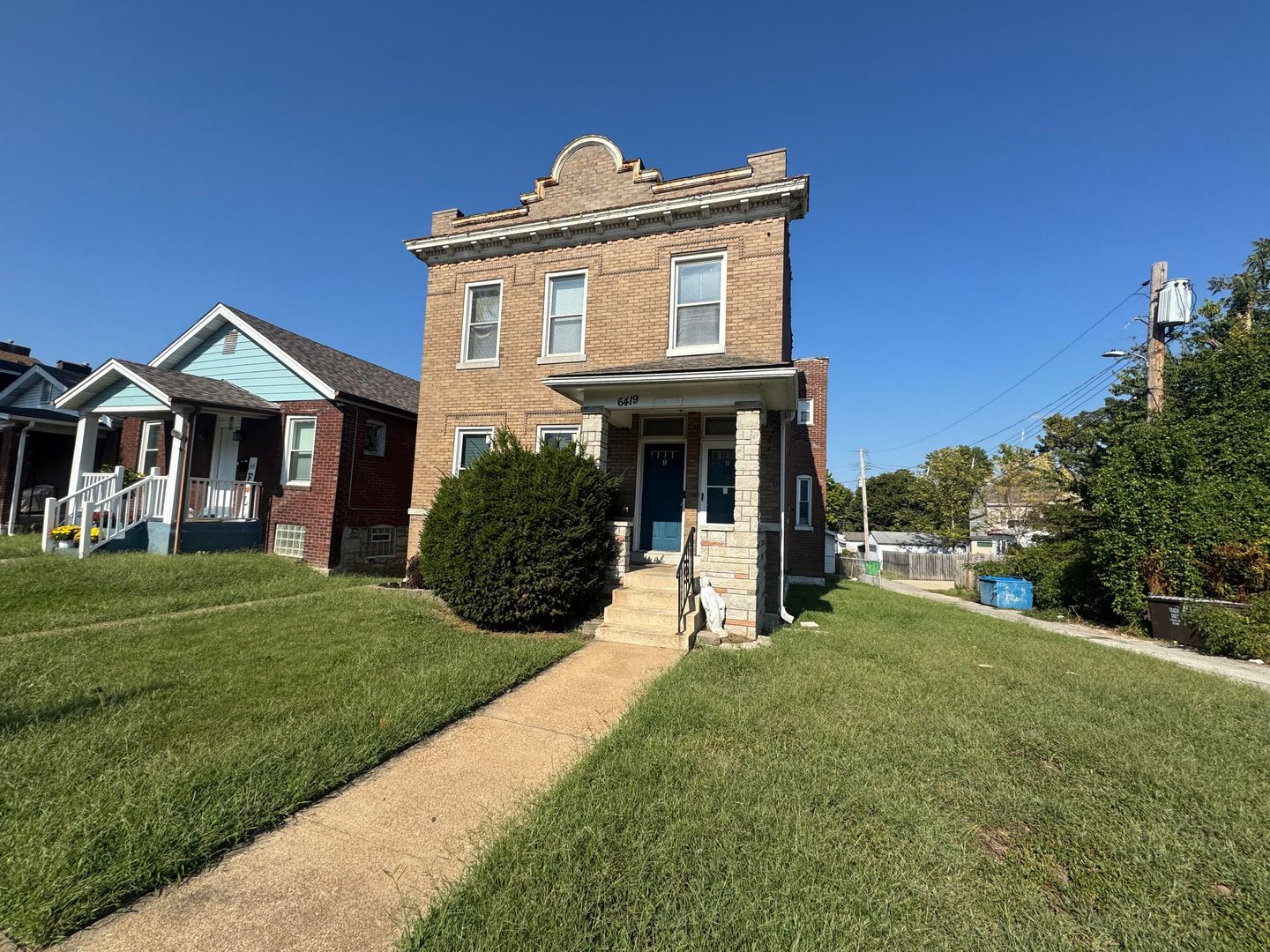 St. Louis Apartment: 6419 Virginia Ave