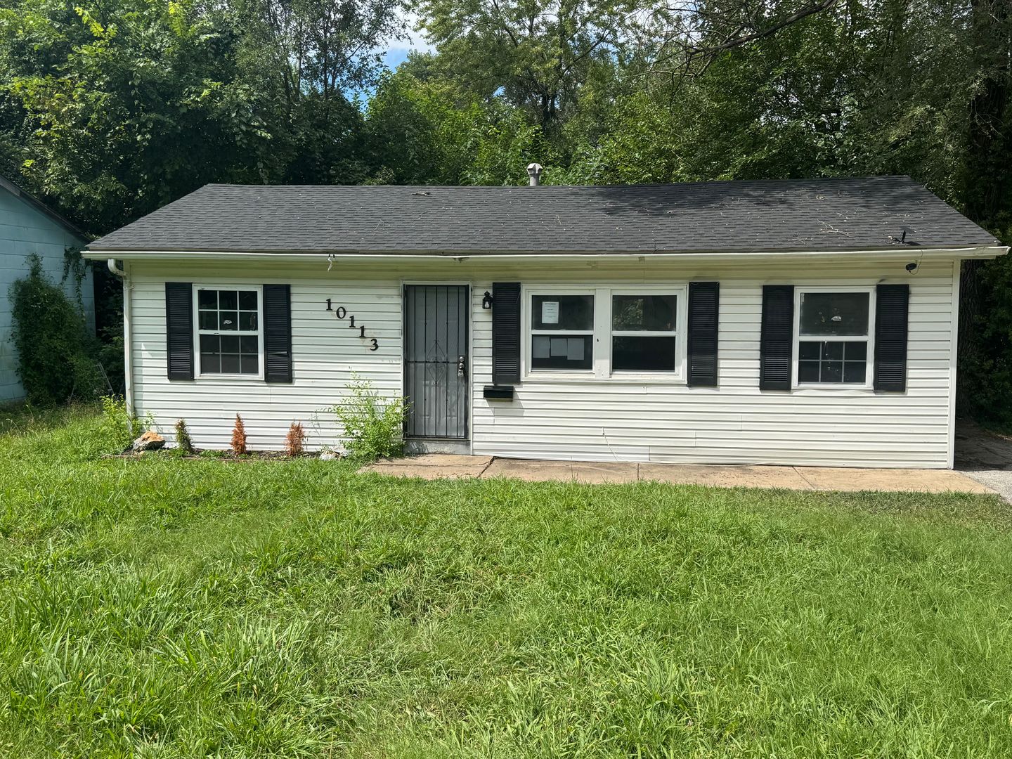 St. Louis House: 10113 Duke Drive