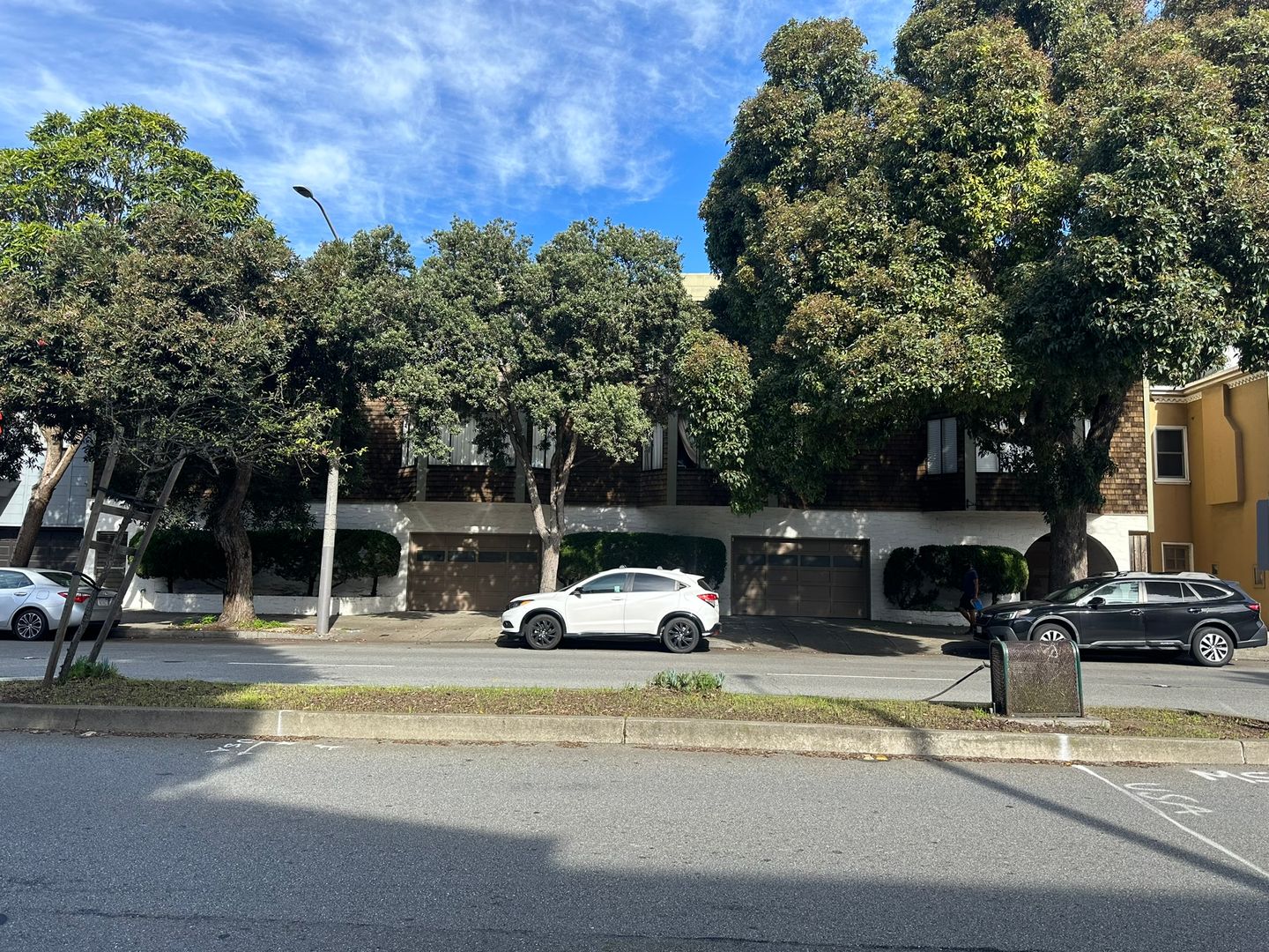 San Francisco Apartment: 460 Monterey Boulevard