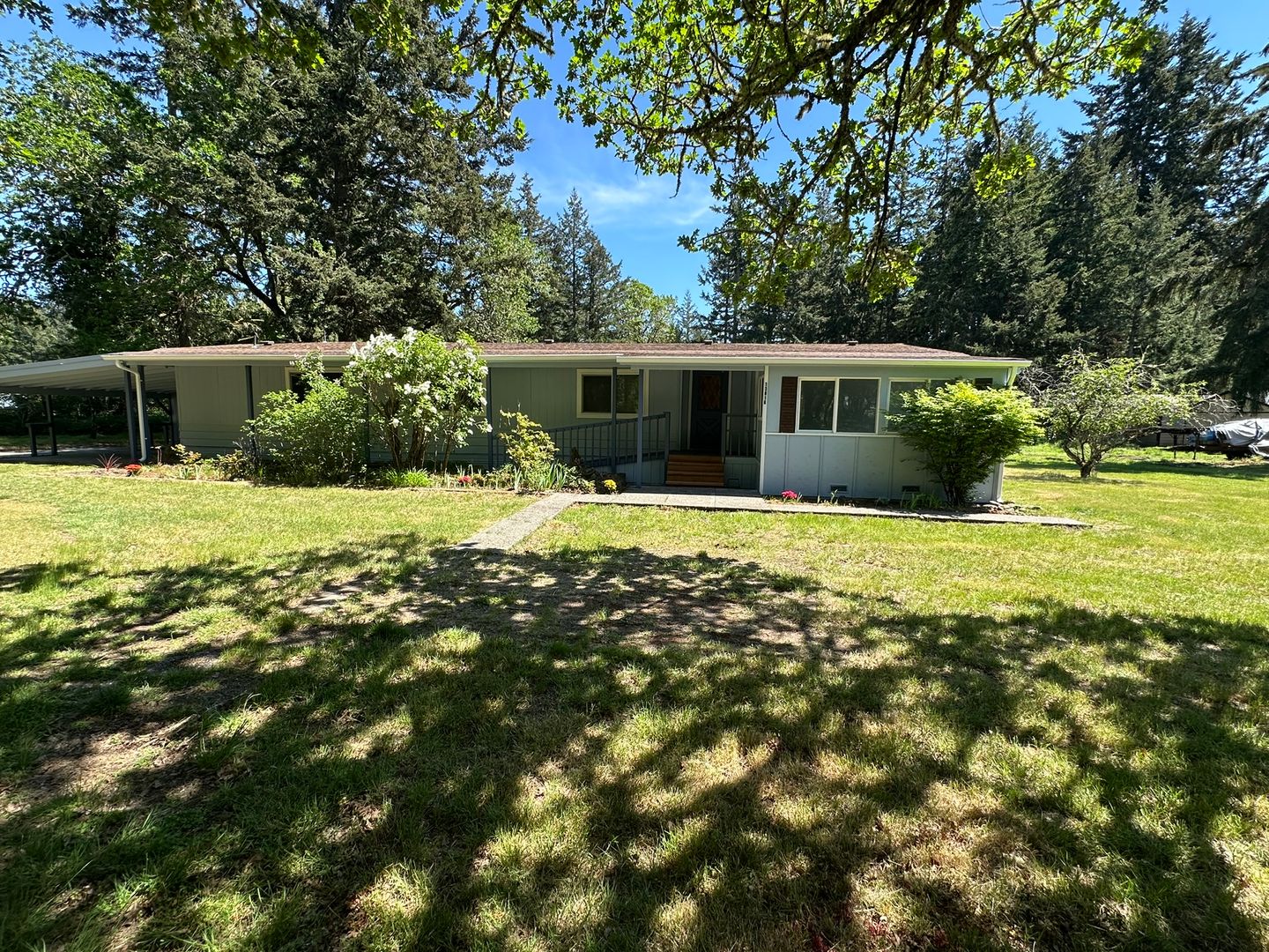 Rainer Apartment: 13016 Military Rd SE
