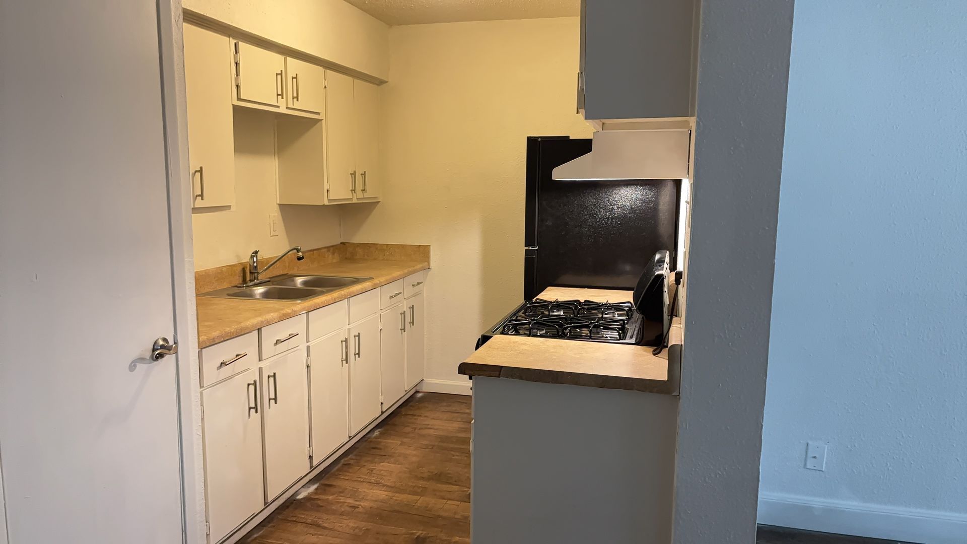 Waco Apartment: 2724 Robinson Dr