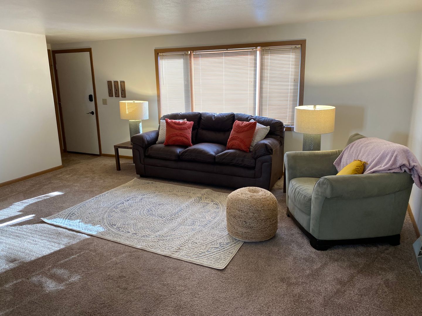 Marshfield Apartment: 307 S Vine Avenue