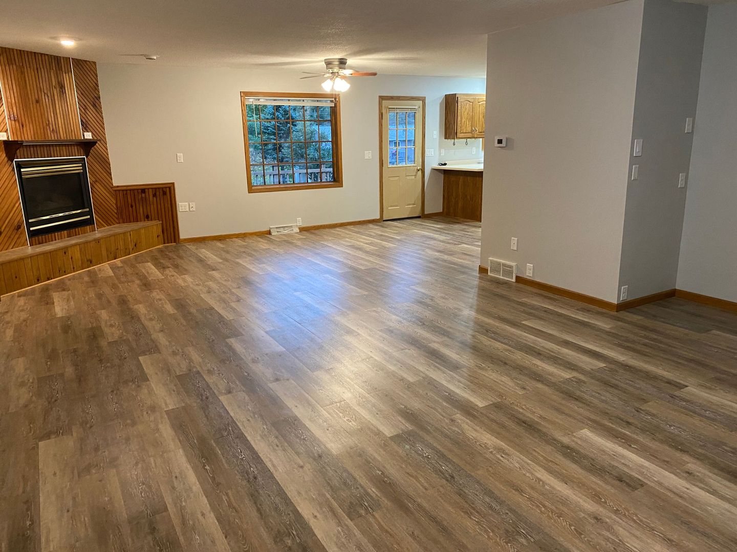 Wausau Apartment: 4407-4409 Forest Valley Rd