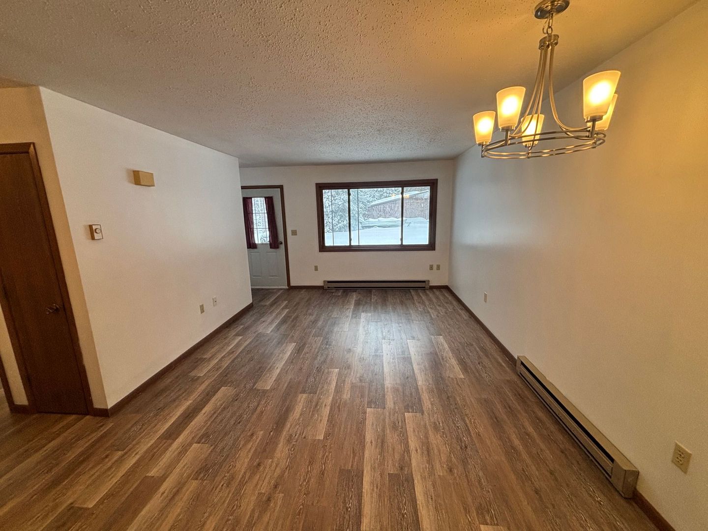 Eagle River Apartment: 420 Michigan Street
