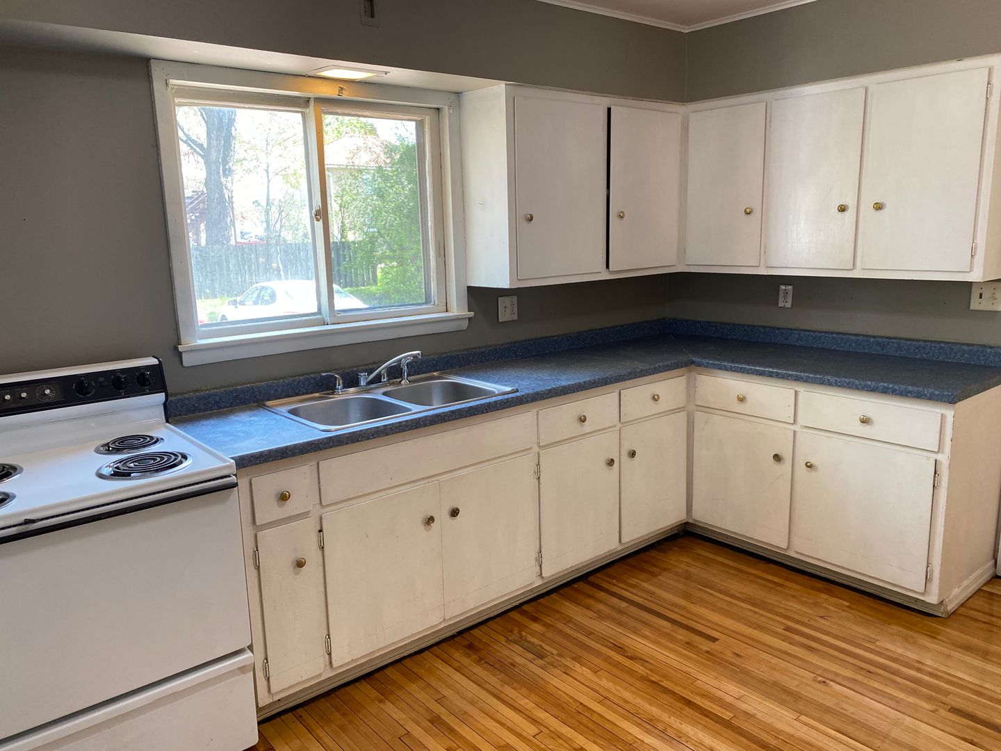 Wausau Apartment: 1339 Grand Avenue