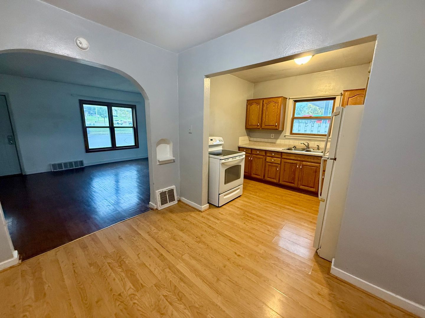 Wausau House: 515 W Strowbridge St