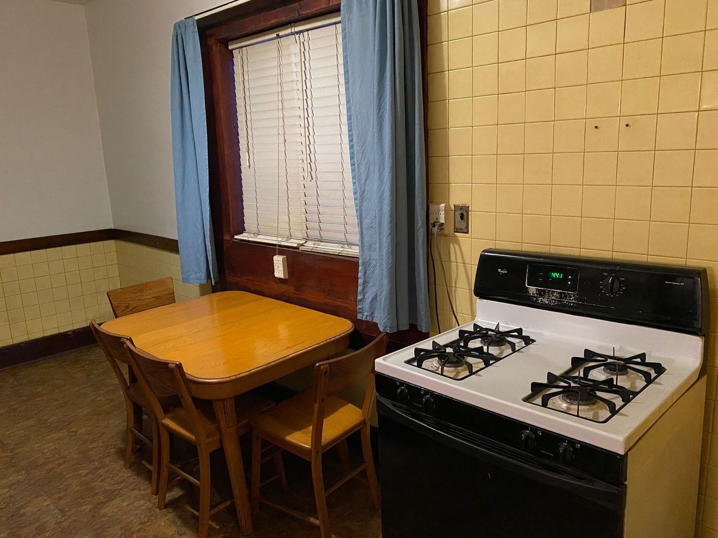 Wausau Apartment: 1017 S 3rd Avenue