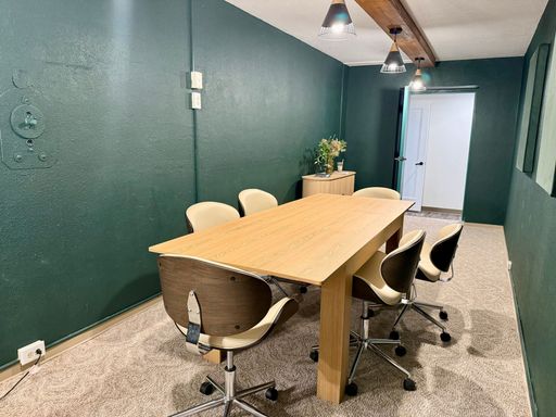 Main Floor Suite For Rent in Marshfield