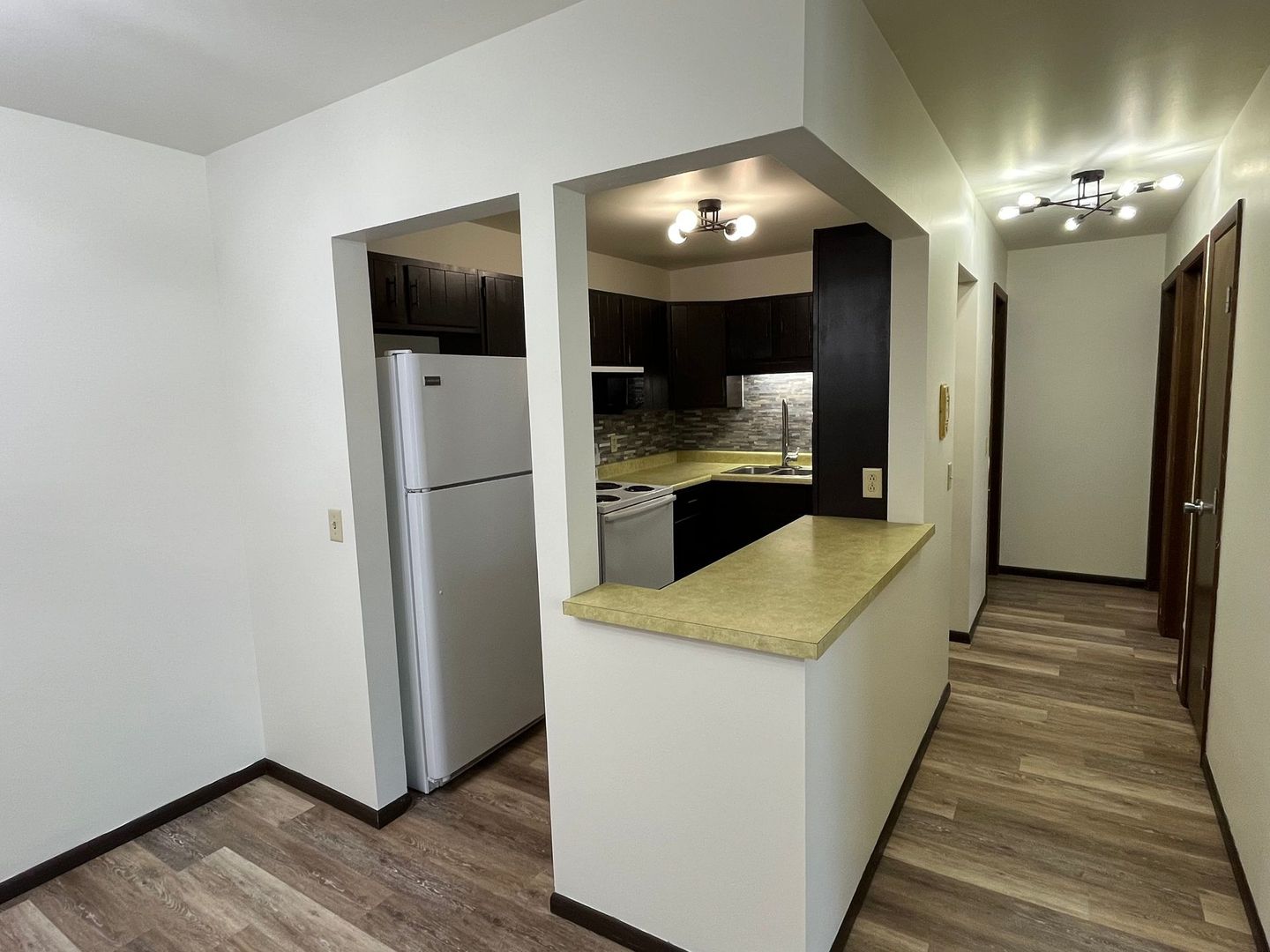 Marshfield Apartment: 1703 Sawyer Dr