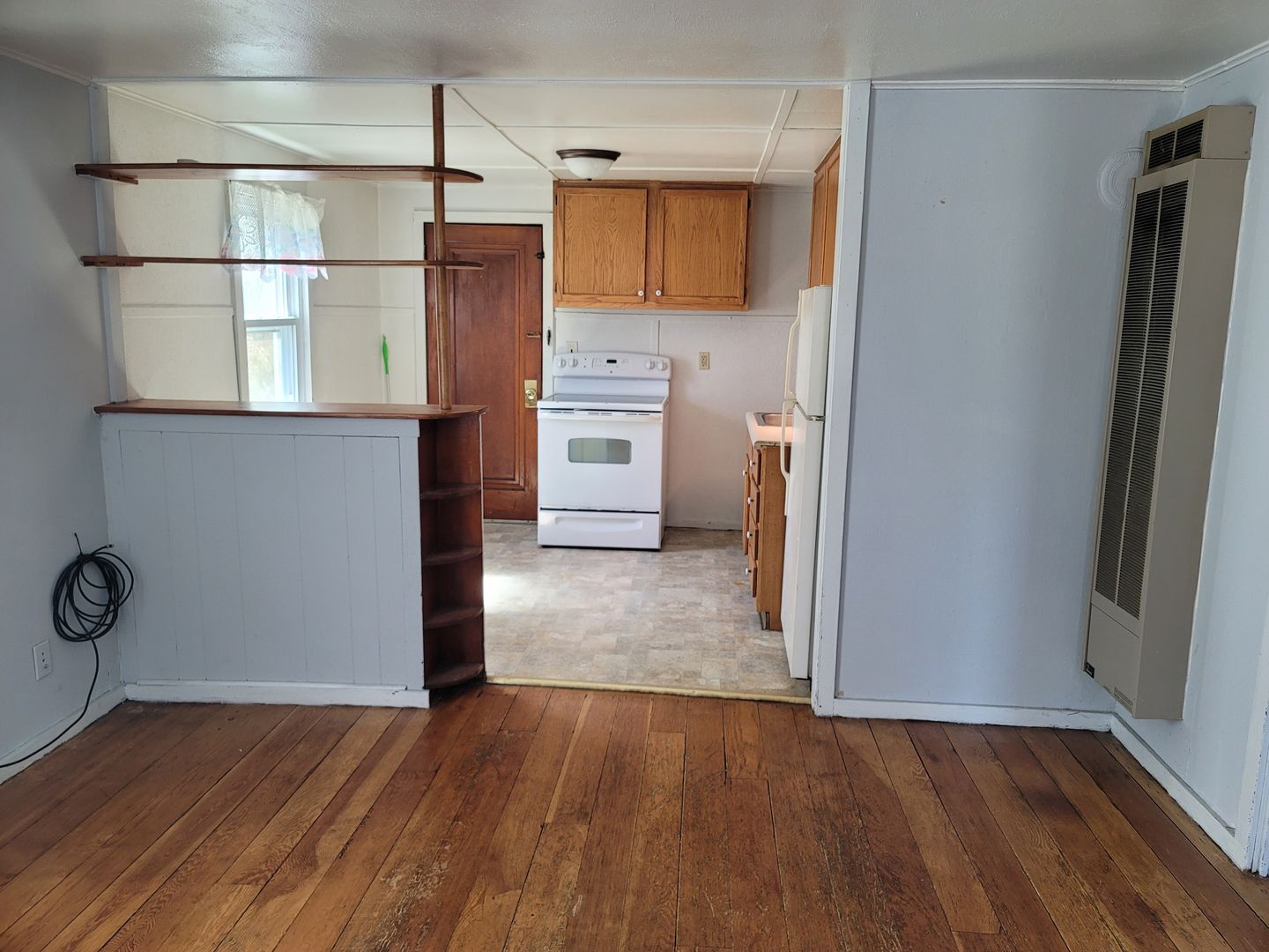 Wisconsin Rapids House: 220 15th St S