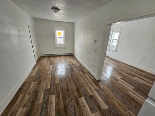3 Bed 2 Bath Upper in Gillett