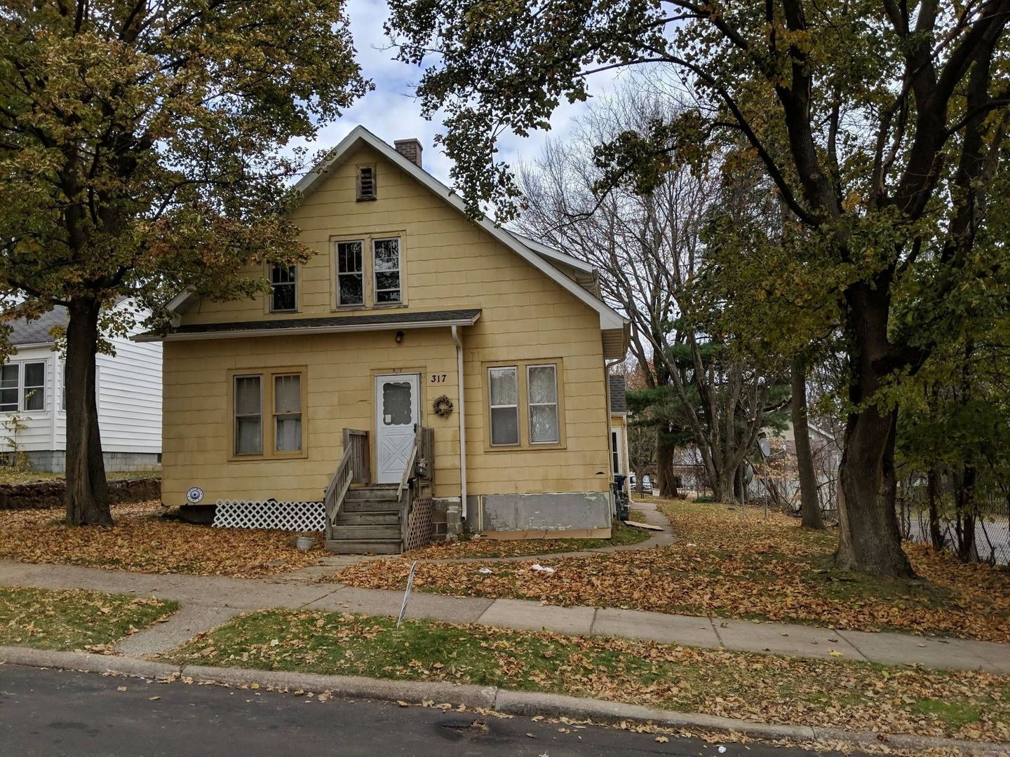 Wausau Apartment: 317 S 8th Avenue