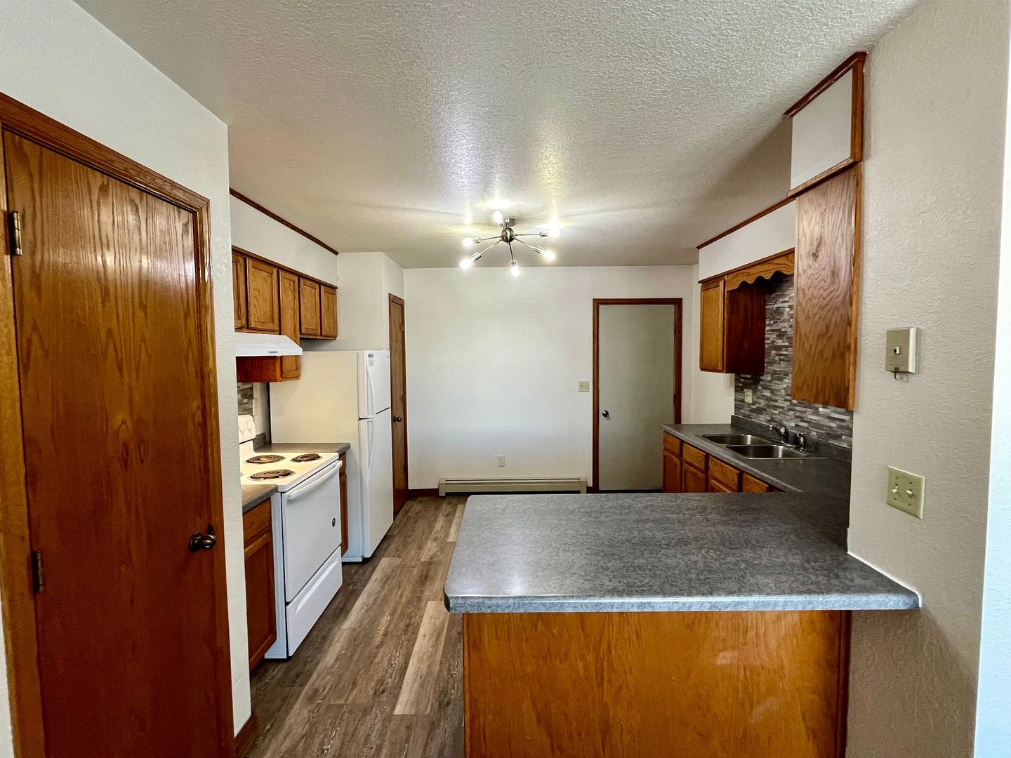 Stevens Point Apartment: 1216 N Point Dr