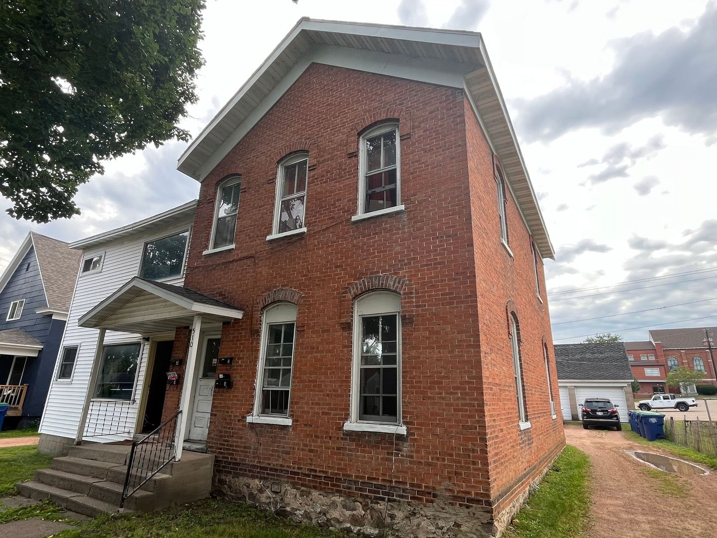 Wausau Apartment: 510 S 4th Avenue