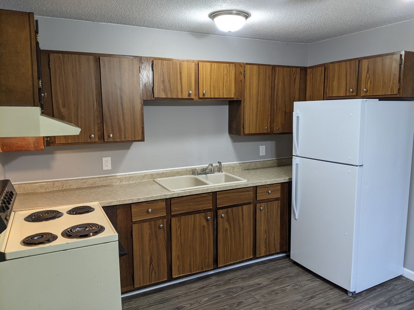 Rhinelander Apartment: 2961 Cranes Rd