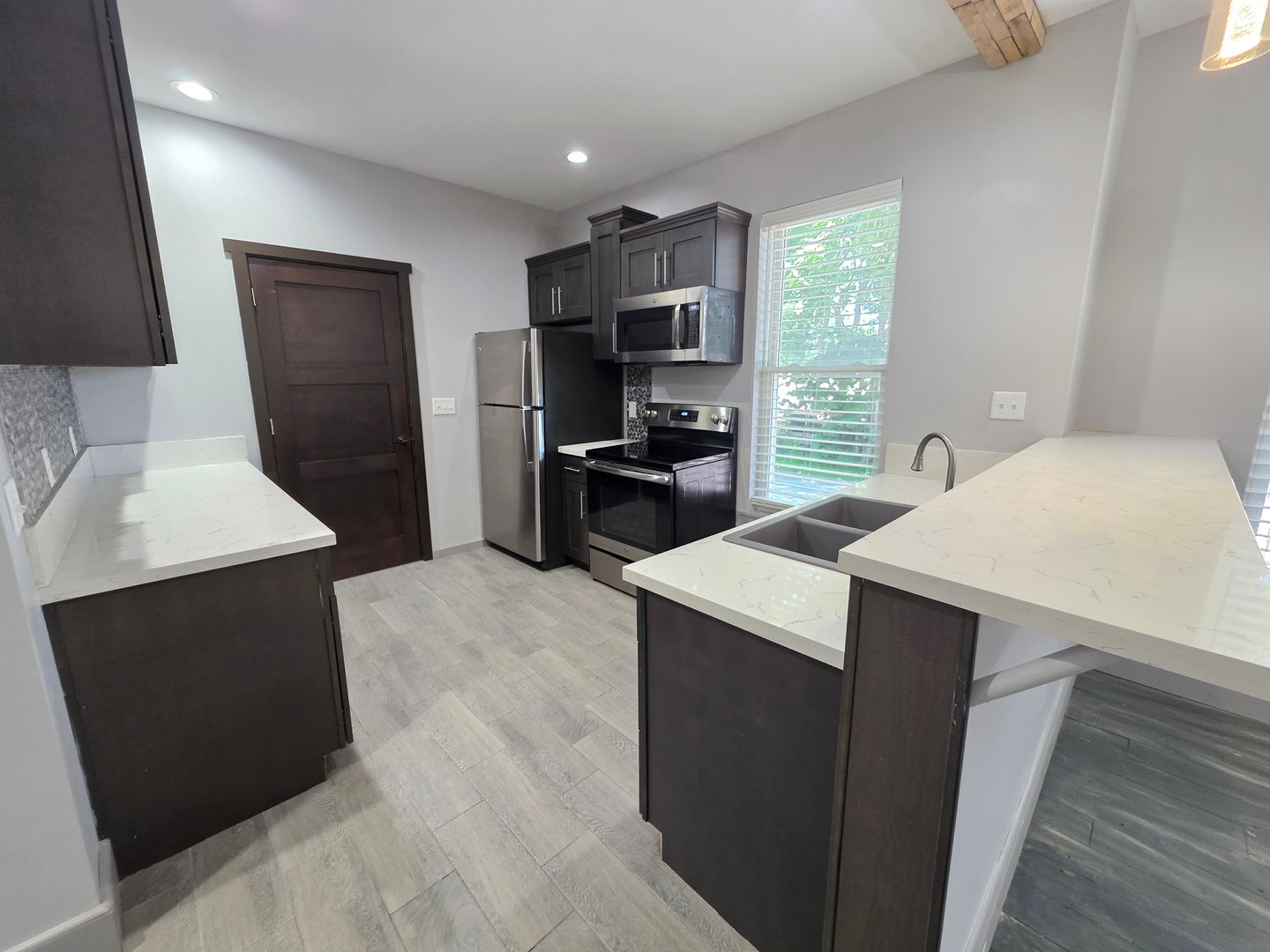 Wisconsin Rapids Apartment: 920 2nd Ave S - 922 2nd Ave S