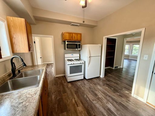 2 Bed 1 Bath Upper in Merrill