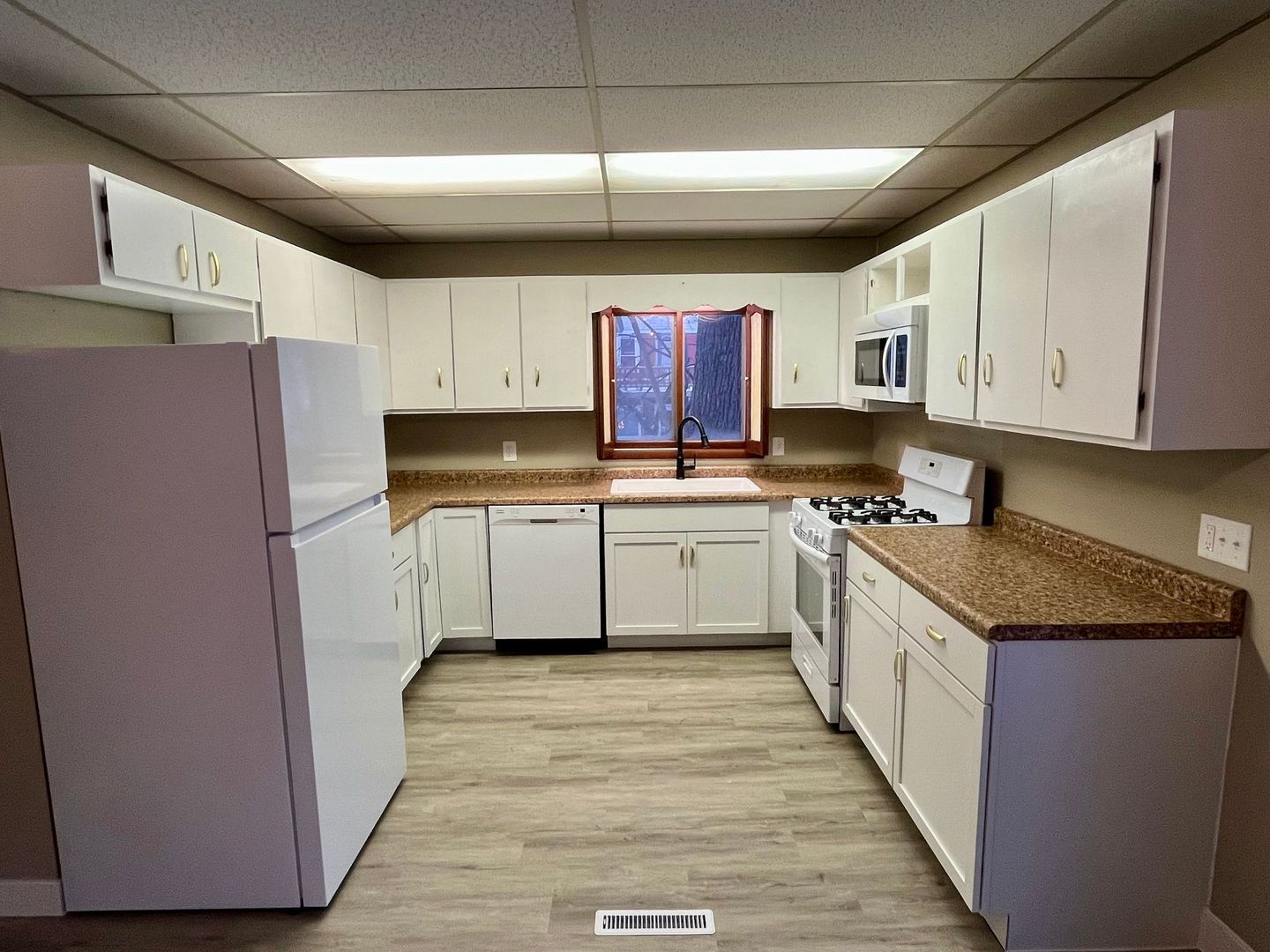 Wausau House: 121 N 5th Ave