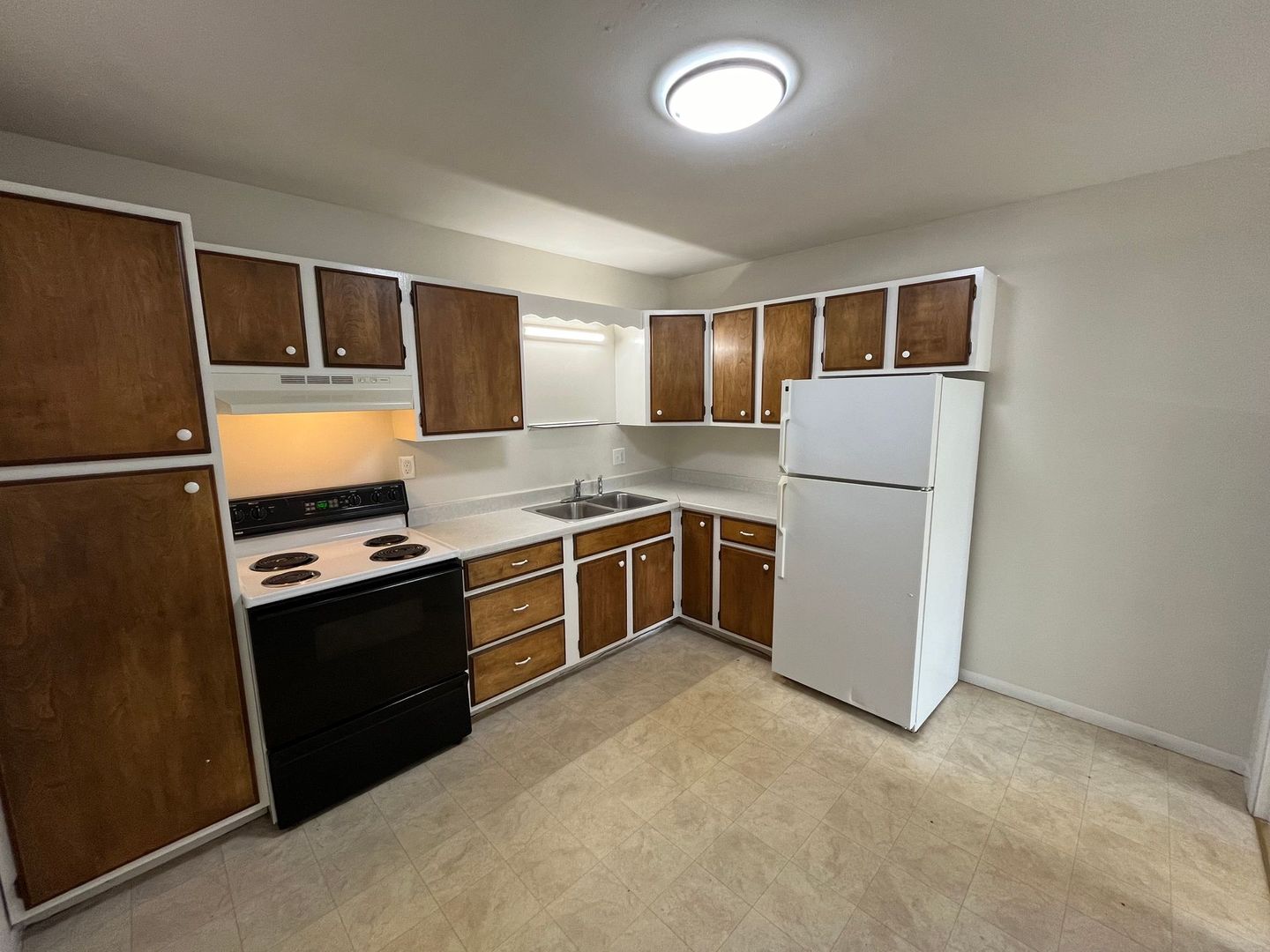 Wittenberg Apartment: 203 E Front St